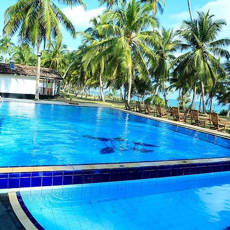Darwins Beach Resort Tangalle Exterior photo