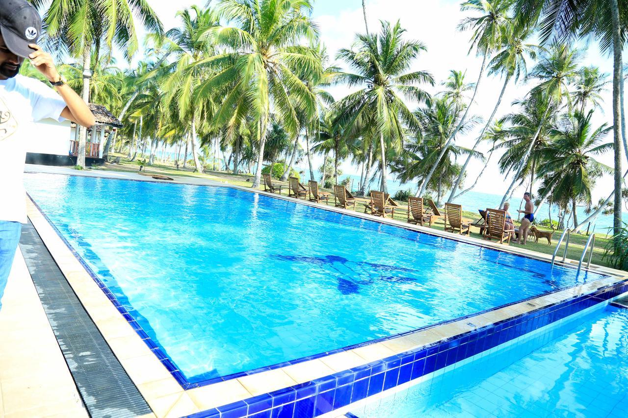 Darwins Beach Resort Tangalle Exterior photo