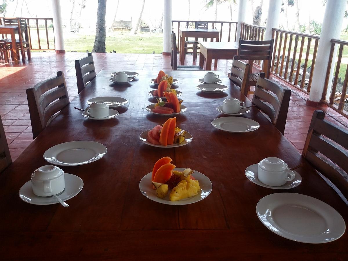 Darwins Beach Resort Tangalle Exterior photo